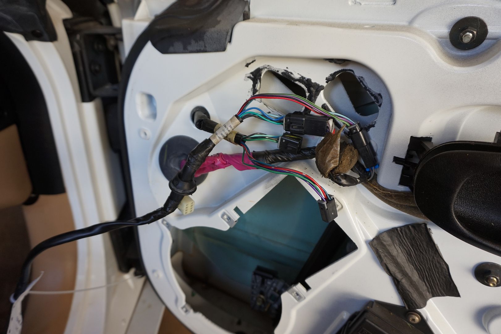 How do the C5 side mirrors come apart?? Page 2 CorvetteForum